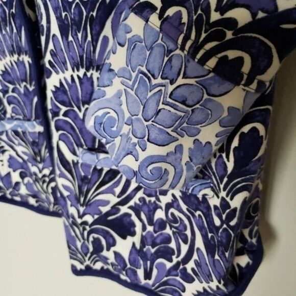 Isaac Mizrahi Floral Print Cardigan Blue Size Medium – Button Front Knit Top - Picture 5 of 14